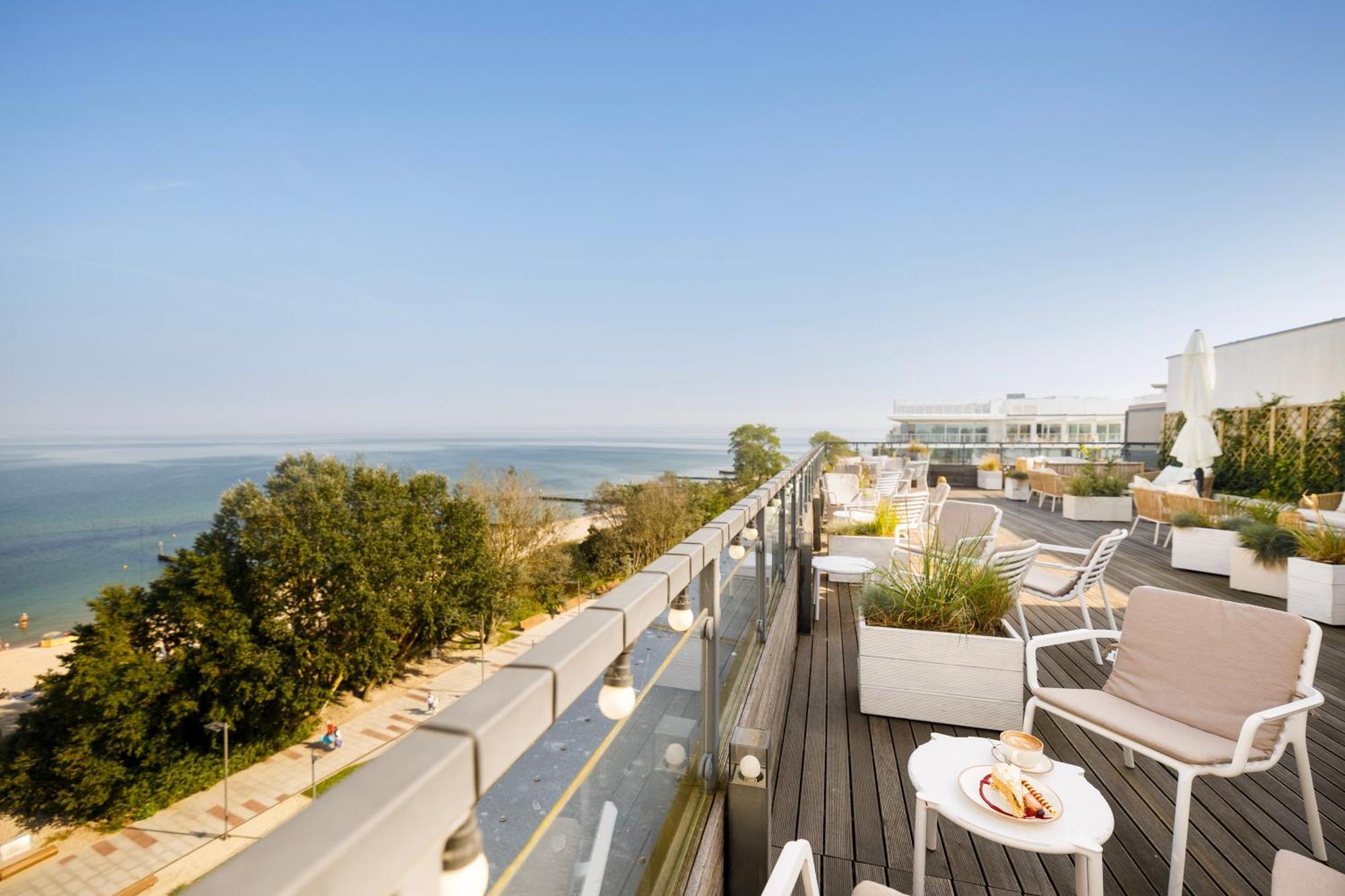 Ultra Marine By Zdrojowa Hotel Kolobrzeg Exterior photo