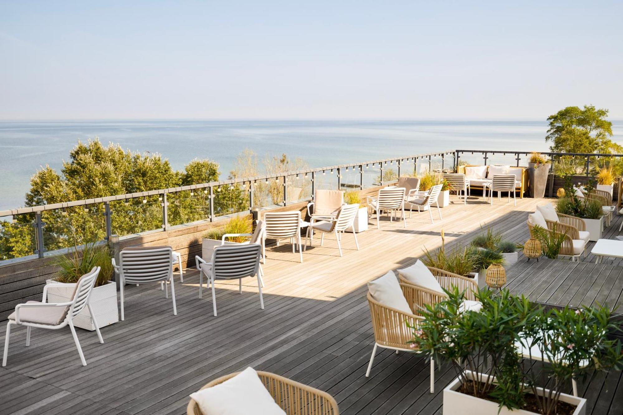 Ultra Marine By Zdrojowa Hotel Kolobrzeg Exterior photo