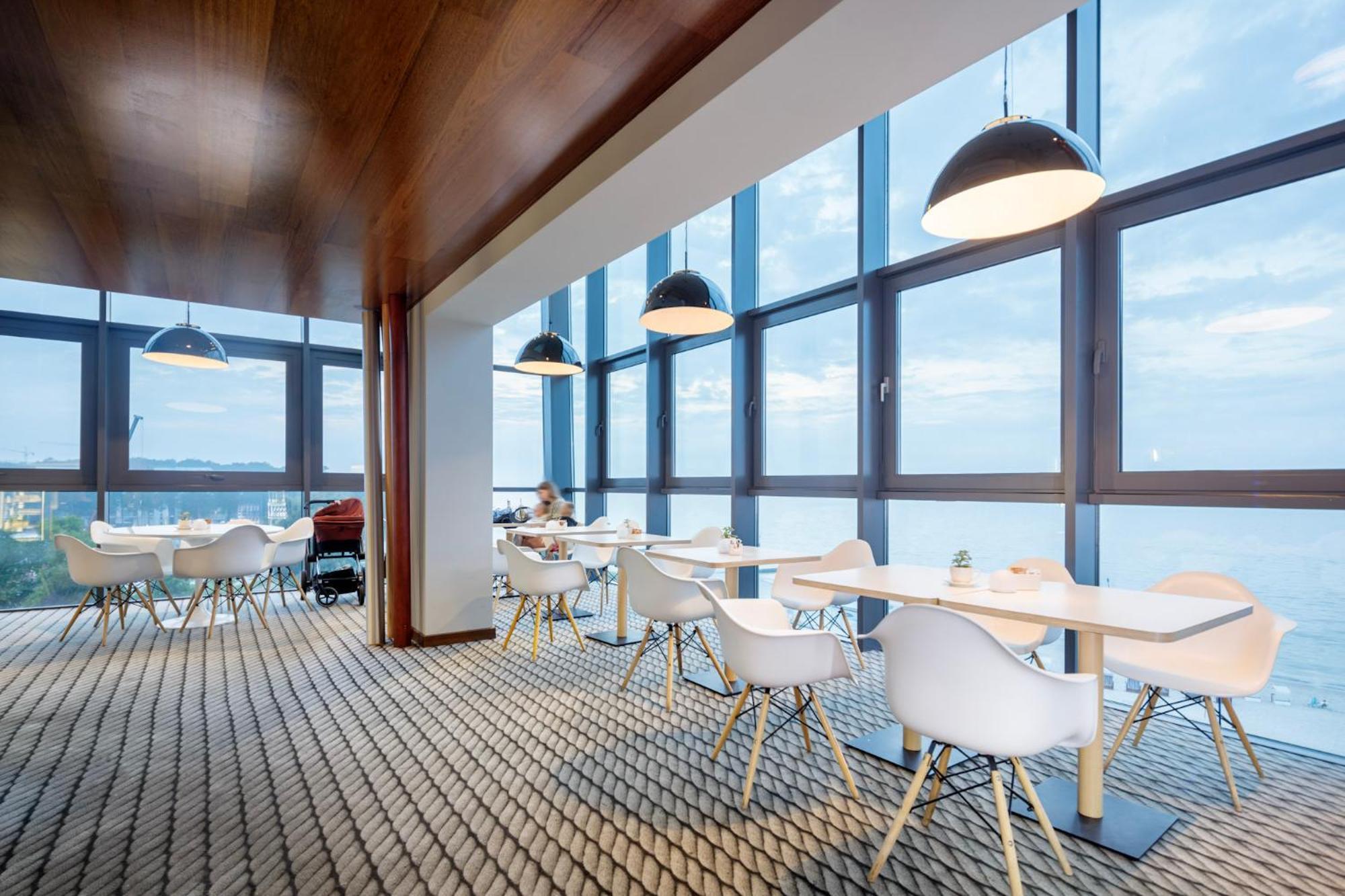 Ultra Marine By Zdrojowa Hotel Kolobrzeg Exterior photo